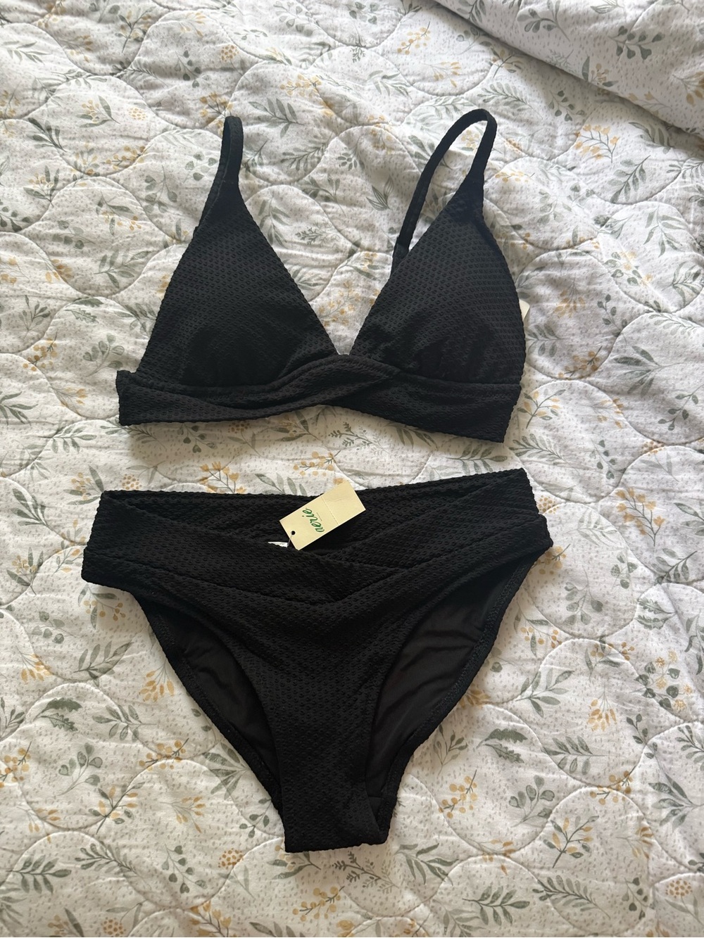 Aerie Black Women's Textured Two-Piece Swim Set